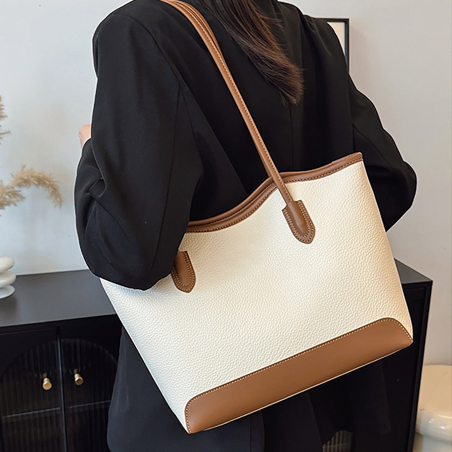 Syyeah Shoulder bags